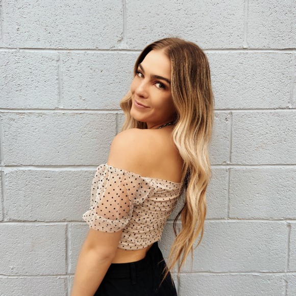 halleejones